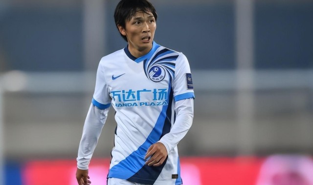 KAIYUN ET-成都蓉城左后卫需要补强，球迷建议胡荷韬踢这个位置，值得期待