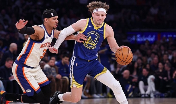 真人-科尔谈波齐姆斯基关键时刻拔三分：喜欢他的选择|勇士|北京|布兰丁·波杰姆斯基|NBA常规赛|纽约尼克斯队_新浪体育_新浪新闻